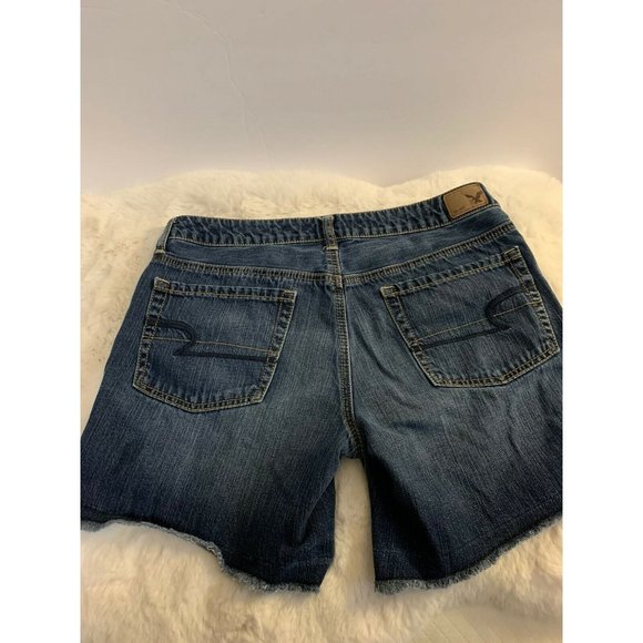 American Eagle Outfitters Jean Shorts Womens Size 6 Blue Modest Fit - Picture 2 of 6